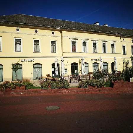 Fontana Apartman Mako