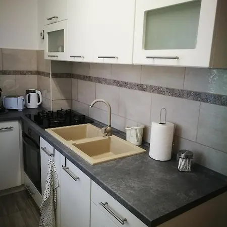 Fontana Apartman Apartment *